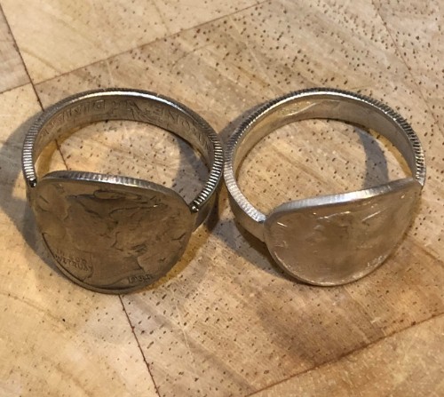 Four-Dimes-Two-Finger-Adornments