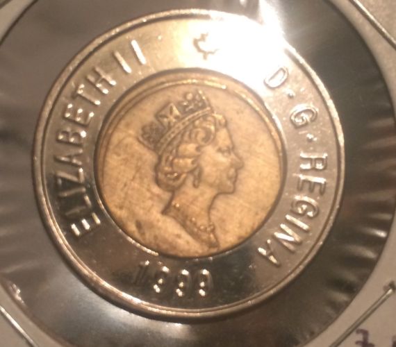 1999-Toonie...die-Rotation?-Counterfeit?