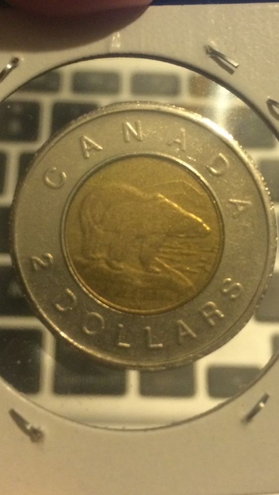 2005-Fake-Toonie