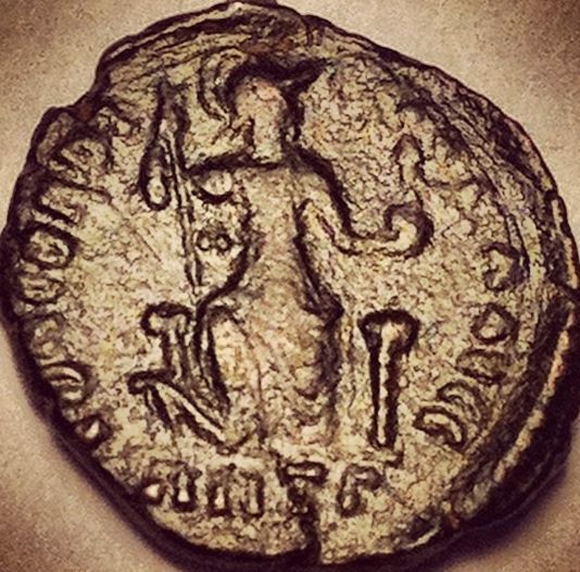 Arcadius-Facing-Mostly-Forward