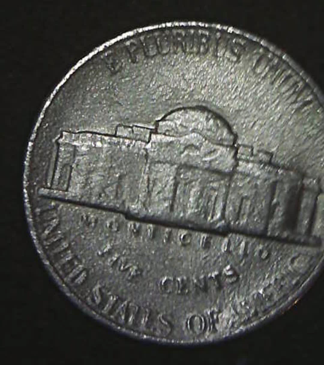What-Is-Wrong-With-The-Surface-On-This-88-D-Nickel?