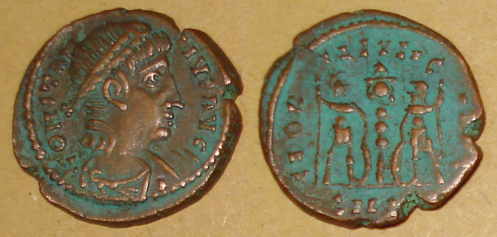 A-Very-Strange-Looking-Constantius-Reverse.