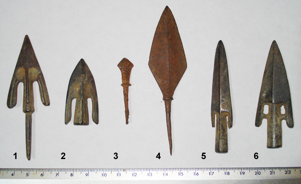 Arrowheads-Said-To-Be-Roman-3RD-To-4th-Century-Ad