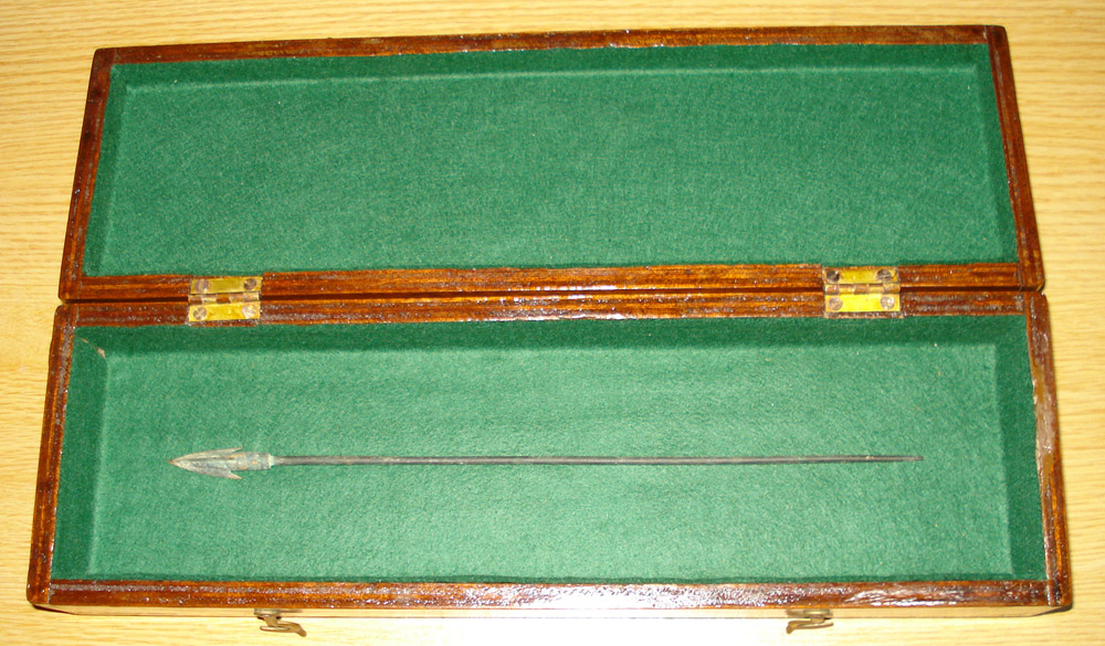 Arrowheads-Said-To-Be-Roman-3RD-To-4th-Century-Ad