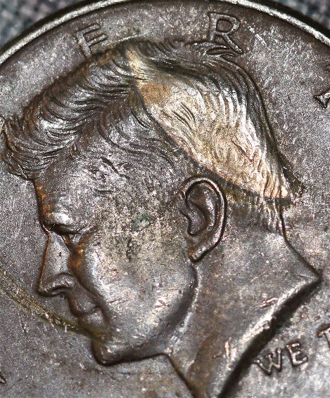 2000-P-Kennedy-Half-Gold-Swath-On-Head.--Error?