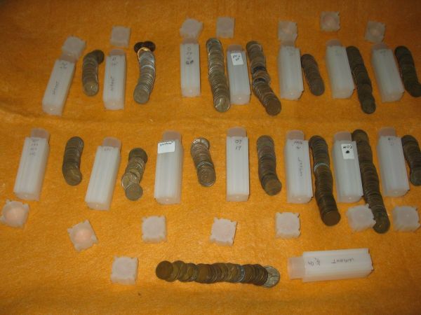 Lot-Of-Lincoln-Cents-W/-3-Copper-Cover-Steel-Cents?