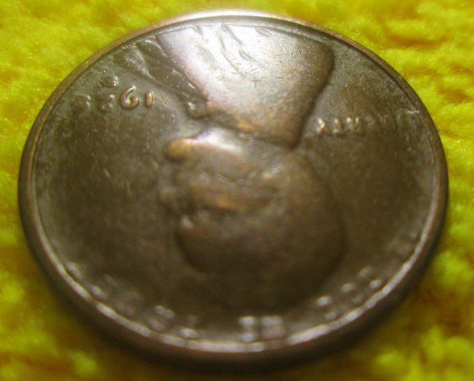 1925-S-Lincoln-Wheat-Cent-Struck-Through-Grease-OBV-&-Rev?