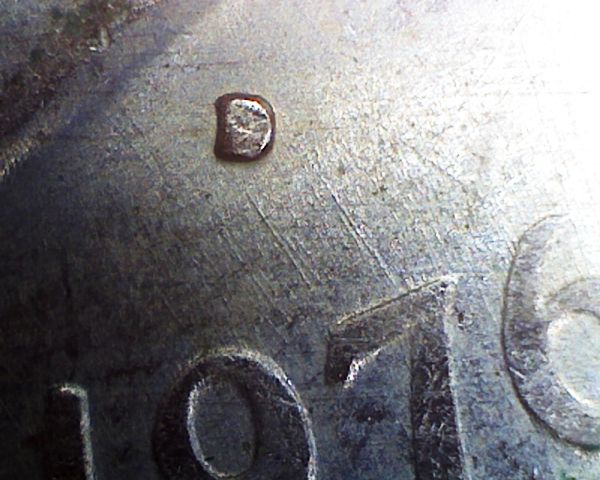 Is-There-A-1976-Ike-With-D/S-OMM?
