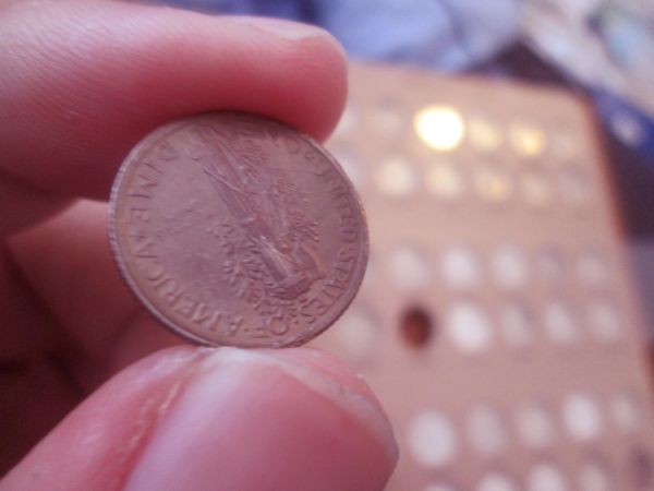 1940-S-Mercury-Dime-With-Weird-Toning