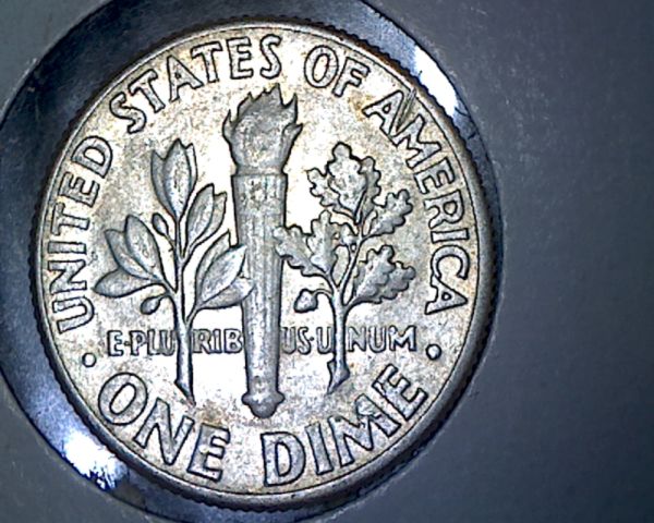 Found-1964-P-Roosevelt-Dime-W/-Clashed-Hot-Lips