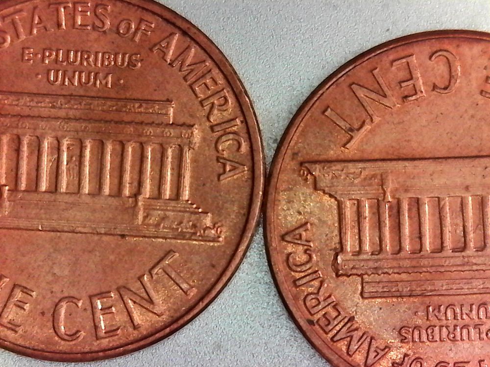 Two-1960-D-Lincoln-Cents-Looks-Like-Die-Chip/-But-Clash?