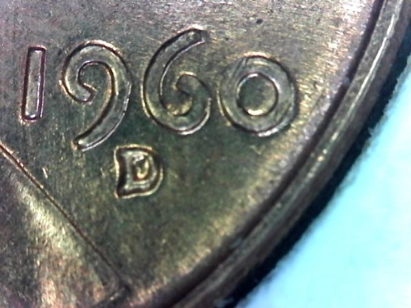 Two-1960-D-Lincoln-Cents-Looks-Like-Die-Chip/-But-Clash?