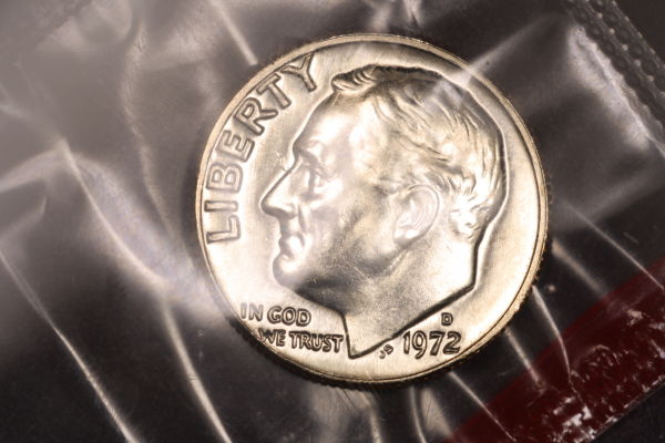 1972-D-Roosevelt-Dime-With-Weird-Thickness-In-Devices