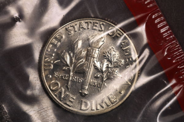1972-D-Roosevelt-Dime-With-Weird-Thickness-In-Devices