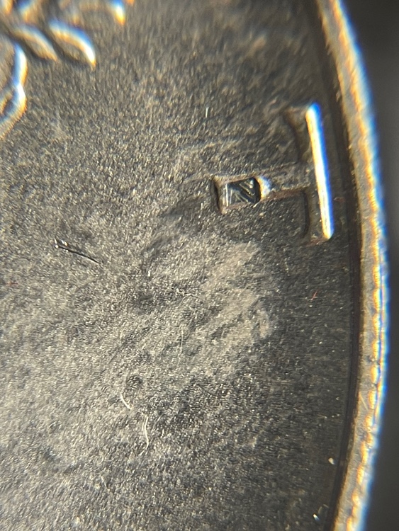 Is-This-An-Error?-1986-Silver-Eagle