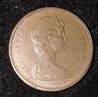 1973-Penny-Off-Centre--Found!-With-Someones-Elses-Trash!