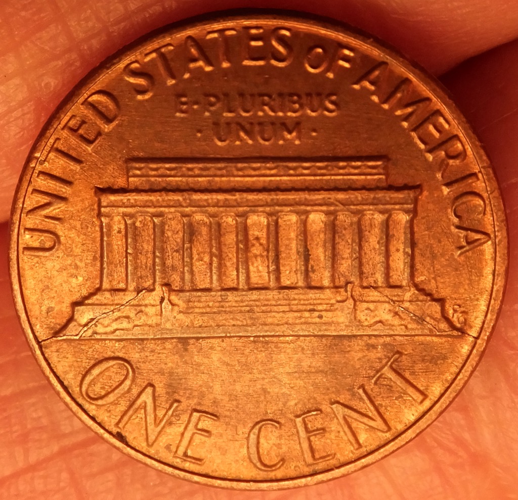 1983-Lincoln-Die-Crack-On-Reverse