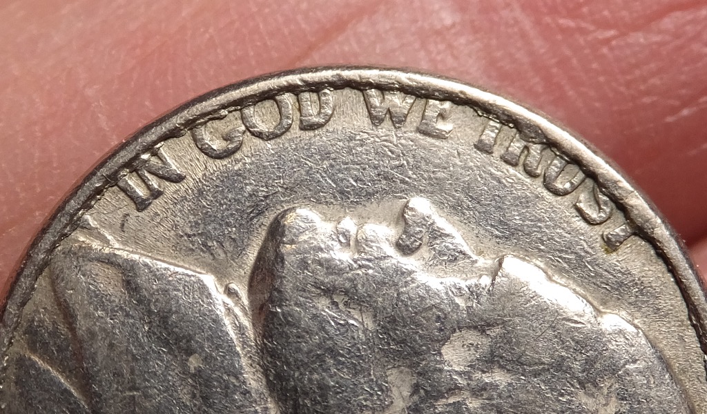 What's-Going-On-With-The-Rim-Of-This-1983-D-Jefferson-Nickel?