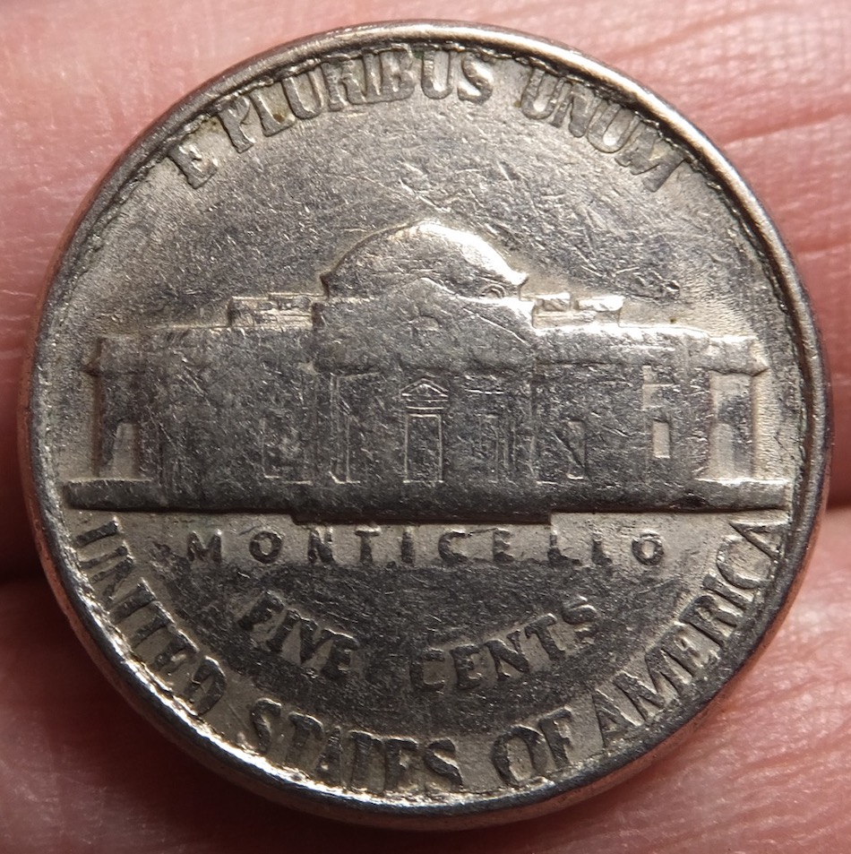 What's-Going-On-With-The-Rim-Of-This-1983-D-Jefferson-Nickel?