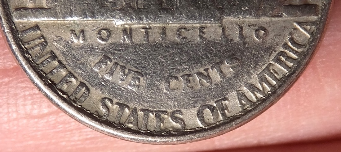 What's-Going-On-With-The-Rim-Of-This-1983-D-Jefferson-Nickel?