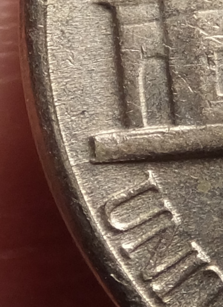 1996-P-Nickel-Die-Crack-From-Nose-To-'E'