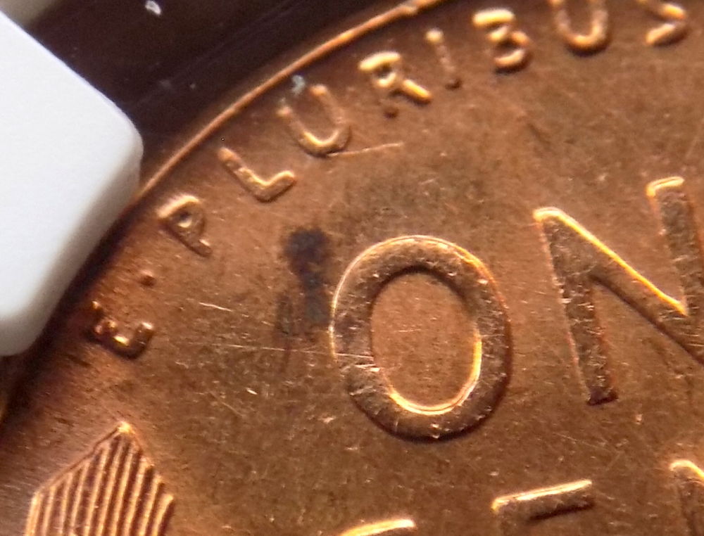 Dark-Spot-On-Lincoln-Cent,-Sulfur-Spot