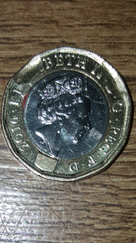 New-UK-1-Pound-Coins