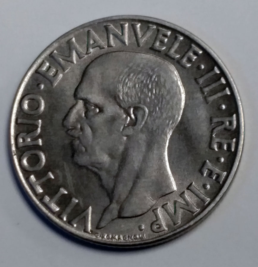 Another-Italy-Coin,-1-Lira-With-Die-Crack?