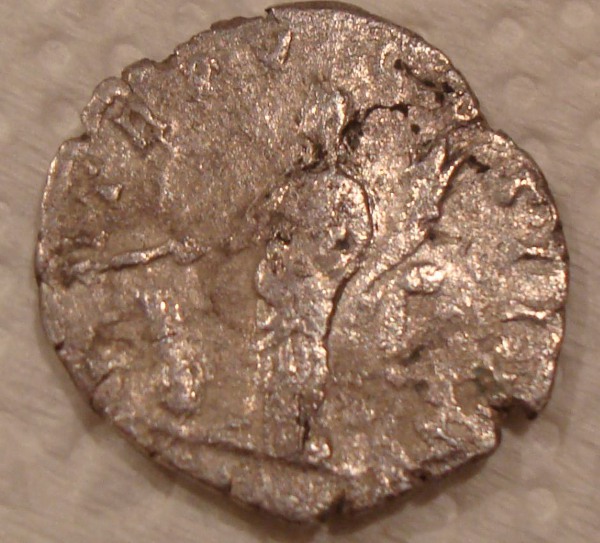 New-To-Roman-Coins---Fakes?