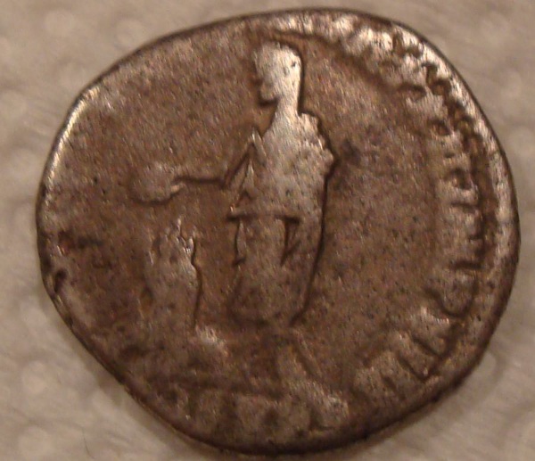 New-To-Roman-Coins---Fakes?