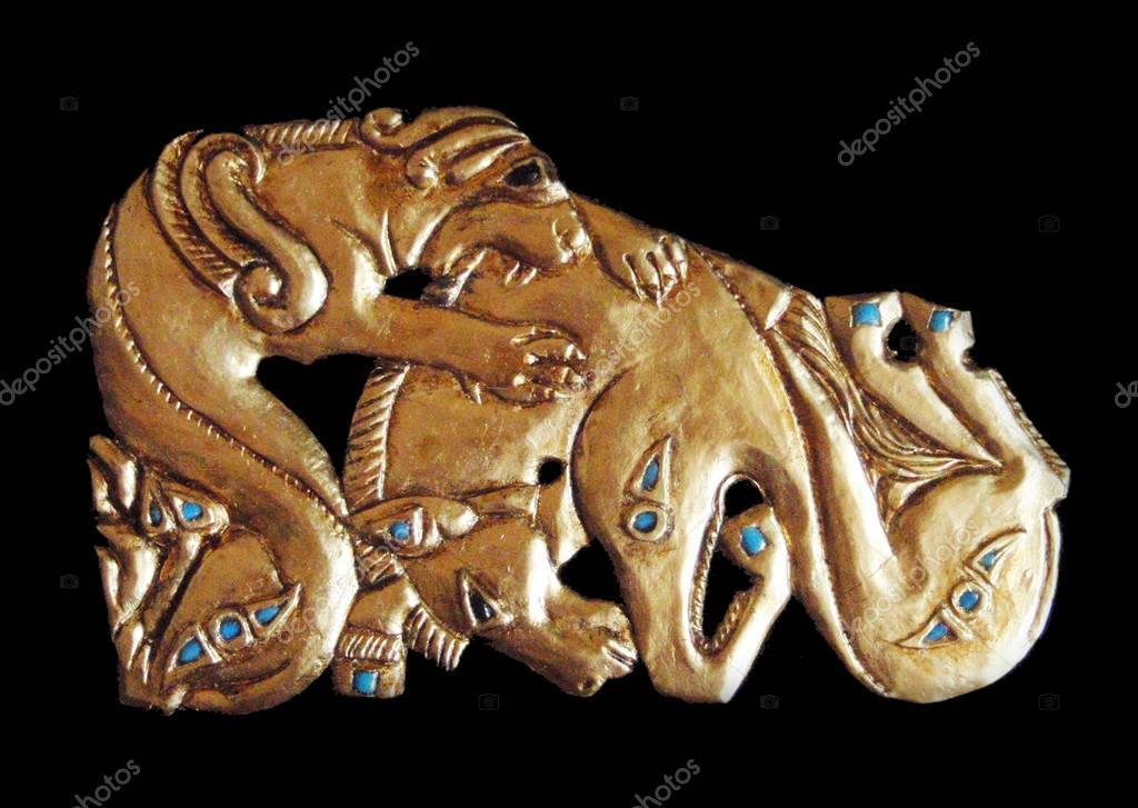 My-Favorite-Listing-Of-The-Day---Scythian-Flying-Bear