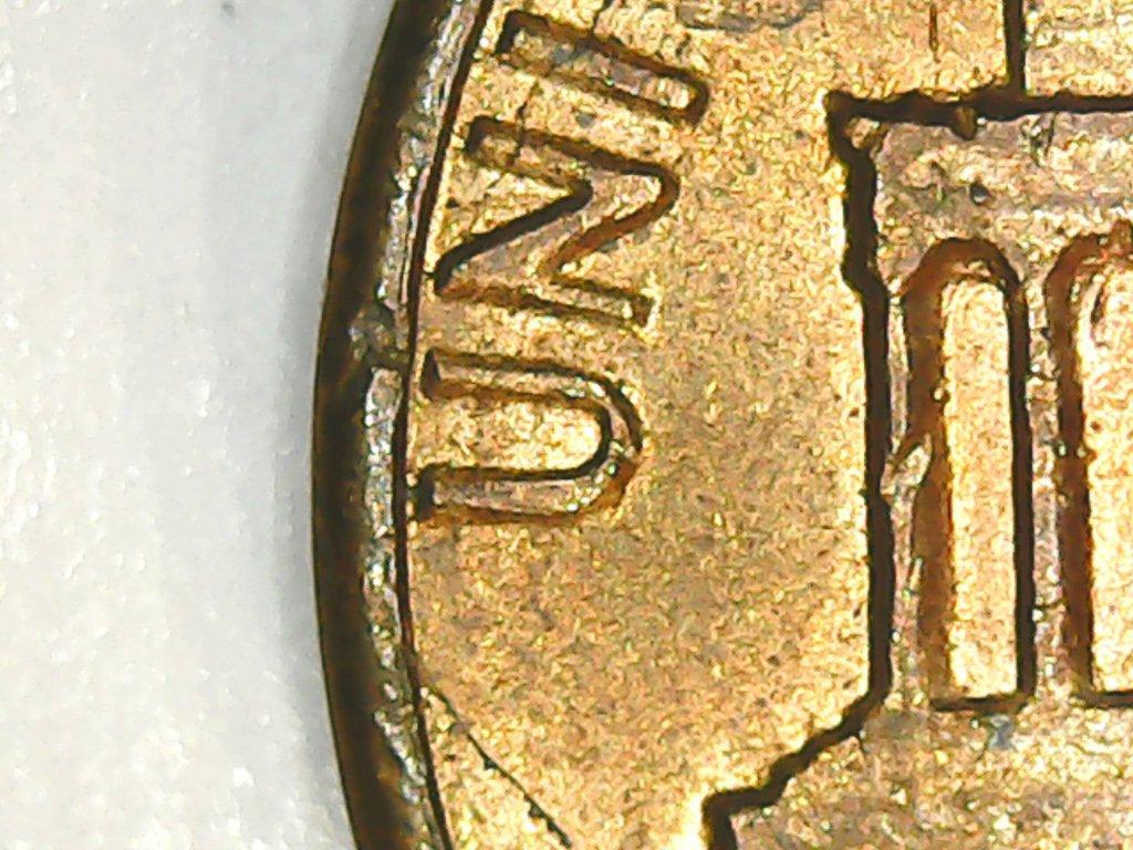 1982-LMC-Circular-Plating-Crack-Reverse