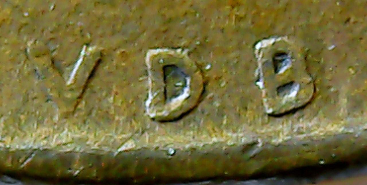 1909-P-VDB-LWC-No-Dots-In-VDB