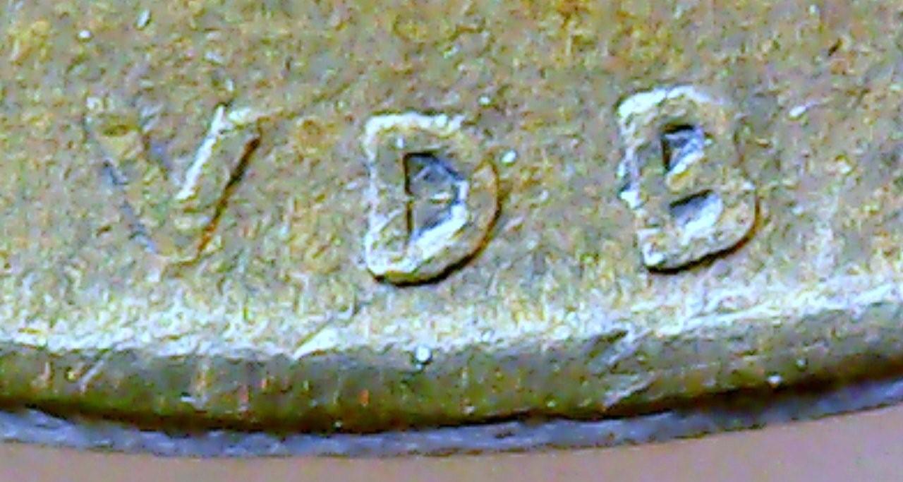 1909-P-VDB-LWC-No-Dots-In-VDB
