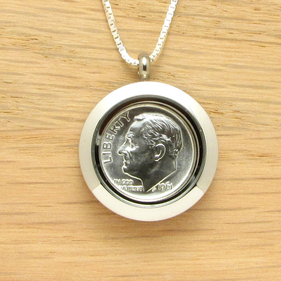 A-Nice-Gift-Idea-For-The-Member's-Ladies