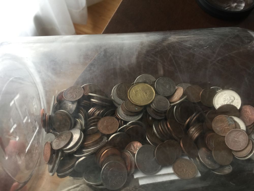 Got-A-Jar-Of-Canadian-Coins-As-Thanksgiving-Gift-!-Need-Help
