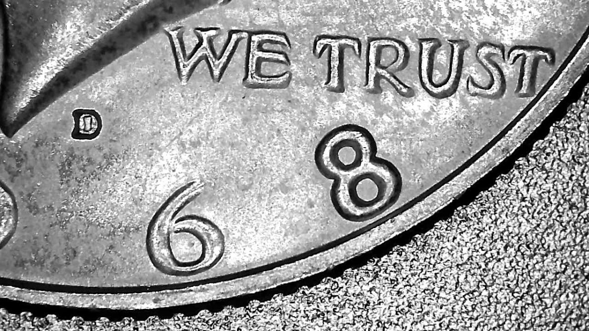 Uncirculated-1968-D-Kennedy-Half-Dollar-Tdo?