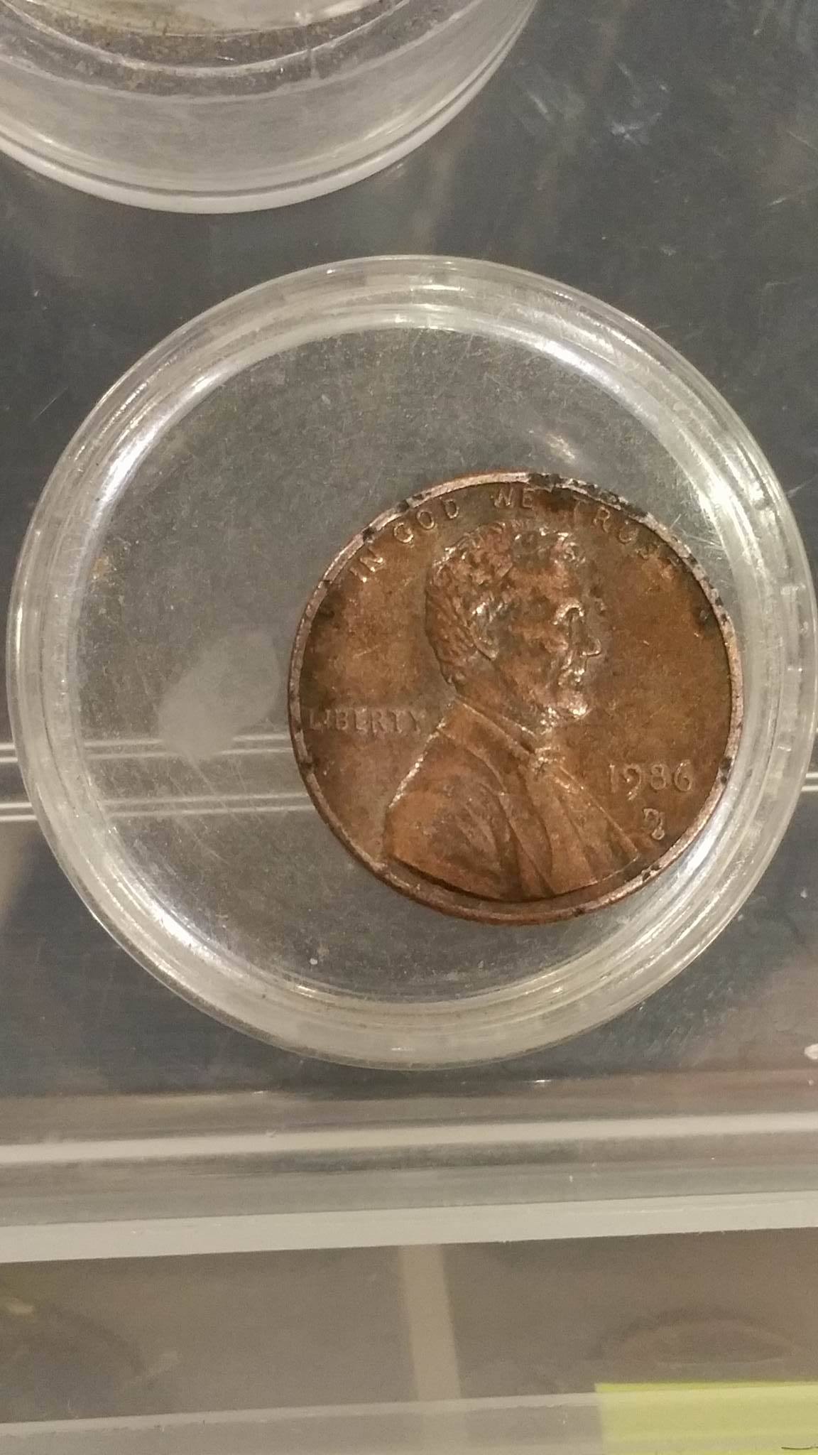 I-Have-An-1986-Penny-And-Looks-Like-There-Are-Multiple-Errors.