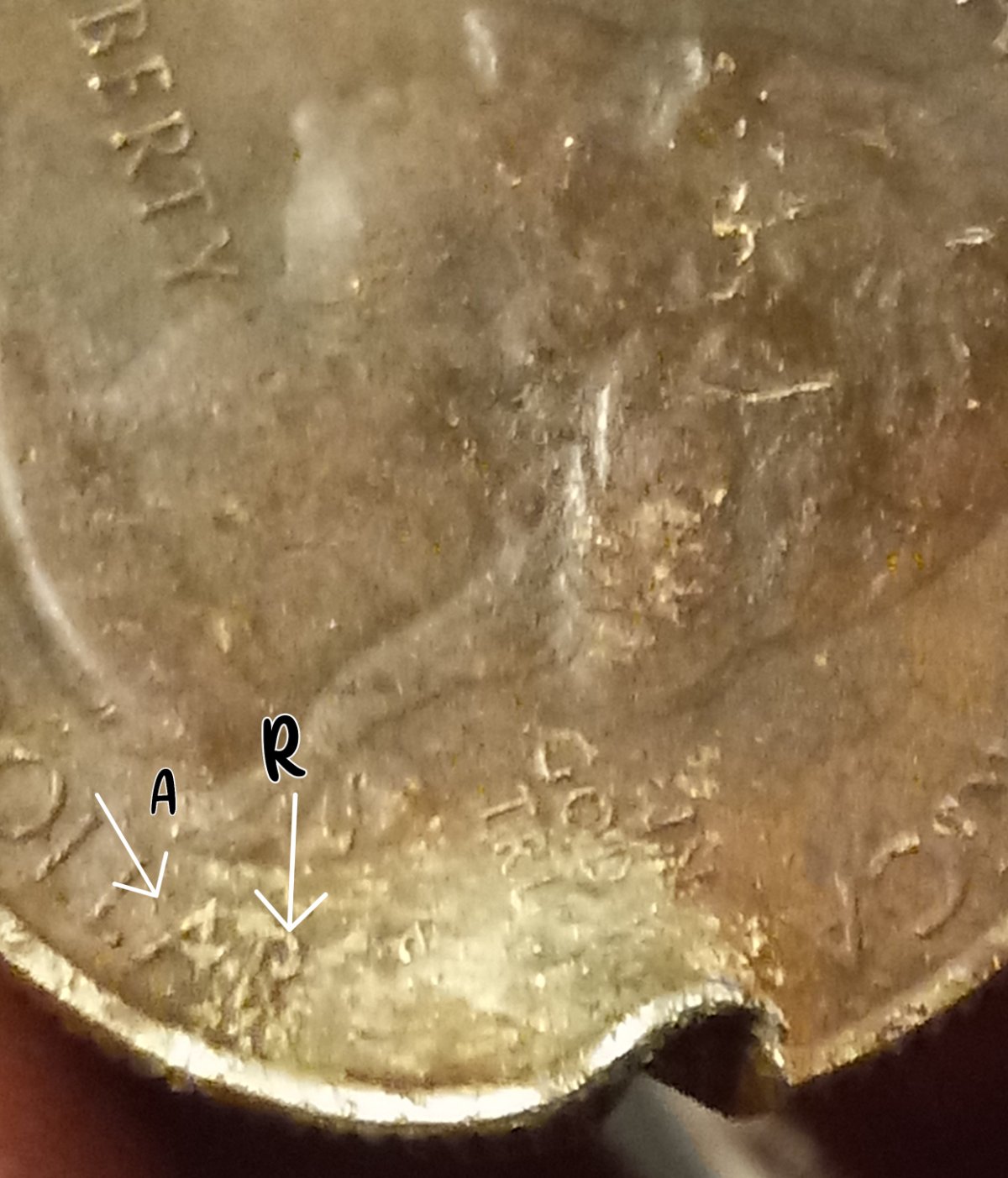 2013-South-Dakota-State-Quarter.-Mint-Damage?-Missing-Clad?