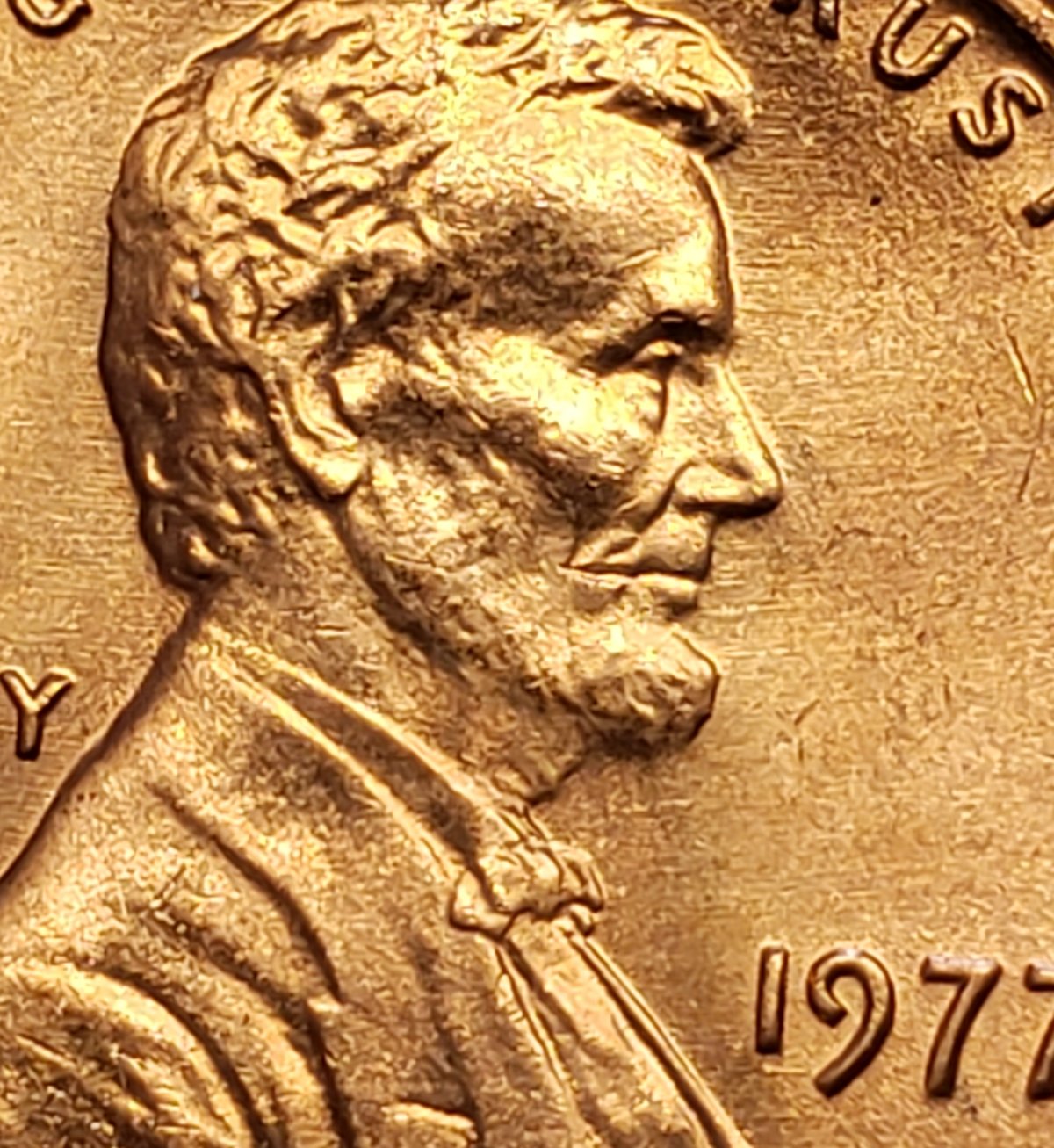 1977-Lincoln-Cent-With-An-Odd-Face
