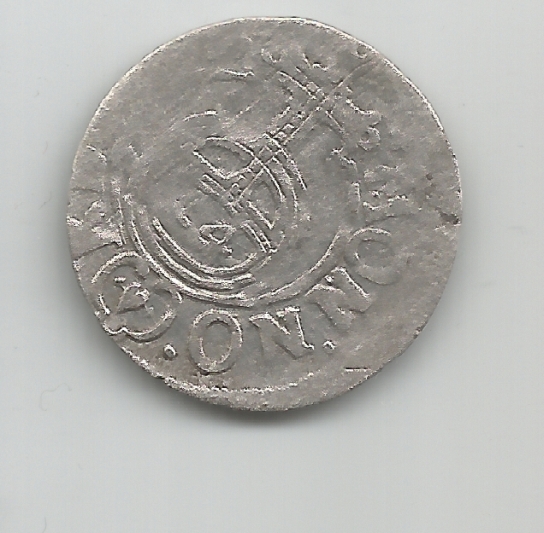 Unidentified-Medieval-Coin-8---Silver---Any-Ideas,-Please-?