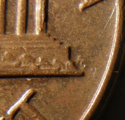 1971-D-Cent---Can't-Decide-If-Close-AM-Or-Not?