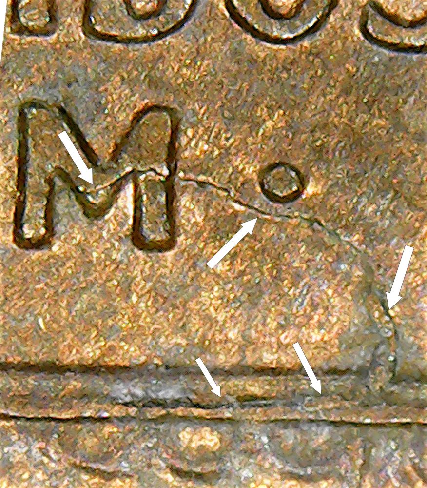 1993-D-LMC-Strange-Crack