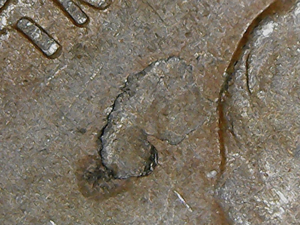 1942-D-LWC-Lamination?-Retained-Struck-Through-Coin-Debris?