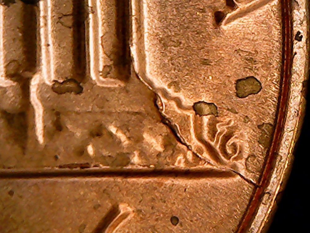 1984-LMC-A-Bit-Of-An-Unusual-Die-Crack---Into-The-Rim-A-Little?