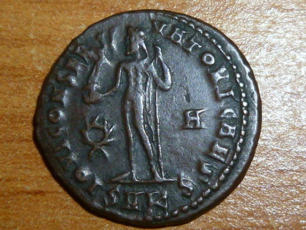 Trying-To-Identify-Coin-|-Rome,-Licinius-II-/-Jupiter