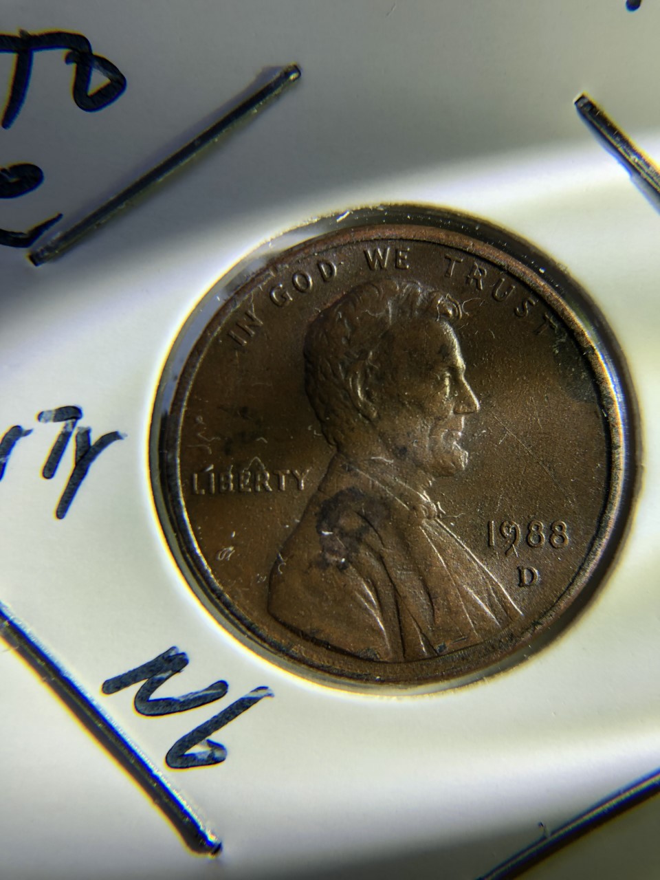 1988-D-Lincoln.-Lines-Running-Through-Digits-Of-Date,-Etc.