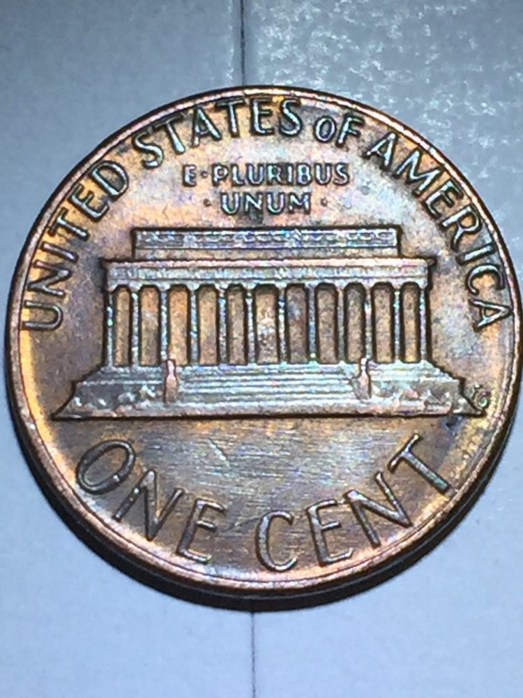 Die-Chip-Several-Die-Cracks