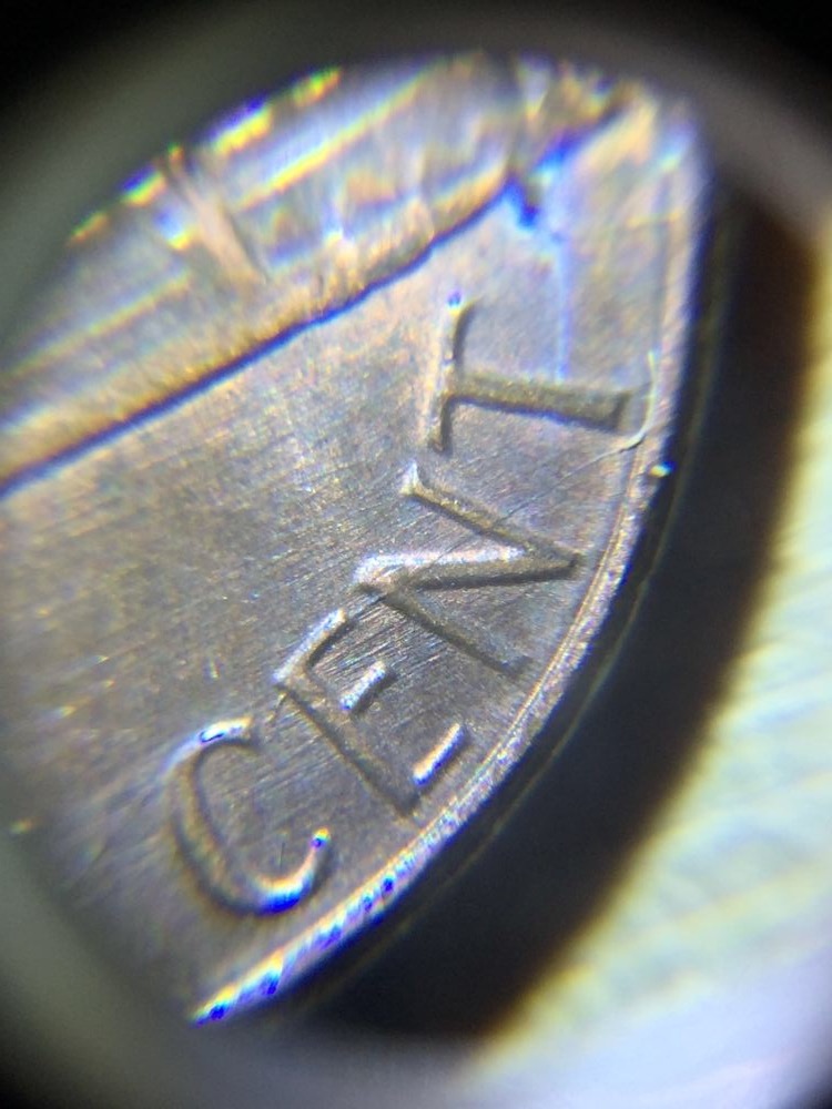 Die-Chip-Several-Die-Cracks