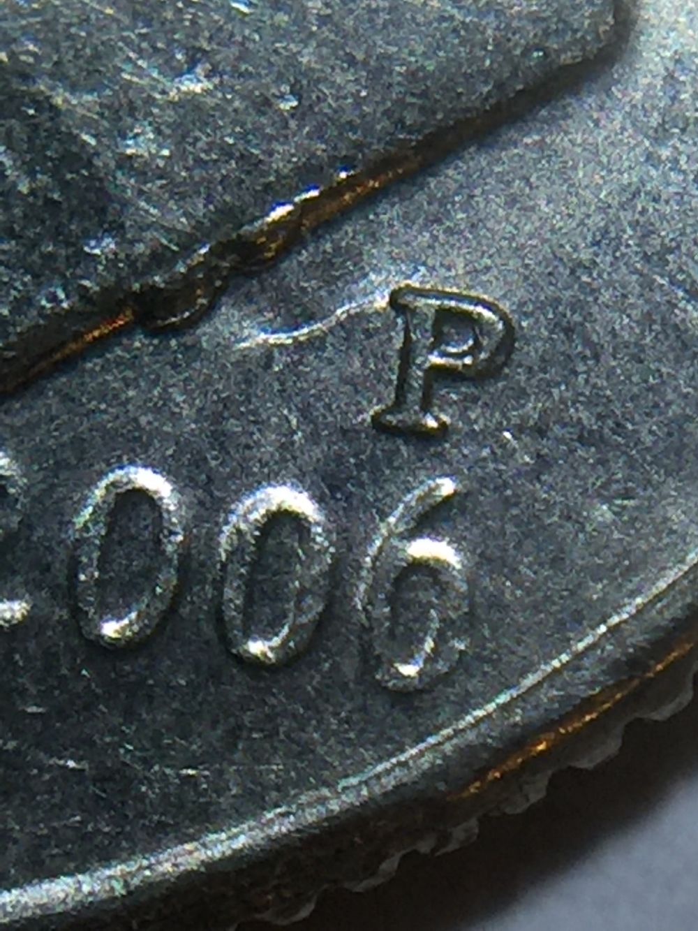 2006-Roosevelt-Dime-Has-A-Chip-On-His-Shoulder-And-Drool-On-His-Chin.